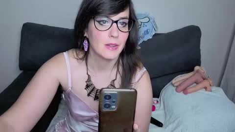 Snapshot of talia_bloodina chatting on 09-25-25, 12:03 Talia Bloodina online show from 09-25-25, 12:03