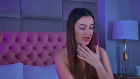 taliamorenne online show from 01-13-26, 04:40