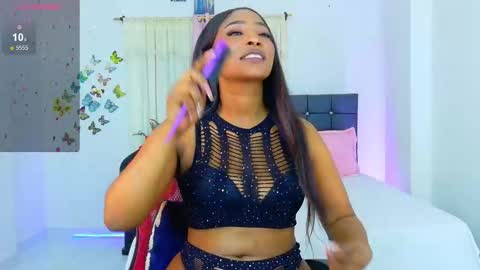 taliana  modelo independiente online show from 02-23-26, 01:25