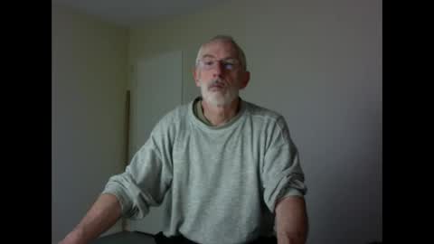 Jack Pierrot online show from 10-19-25, 06:19