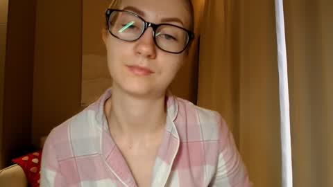  Kira  online show from 03-01-25, 05:52