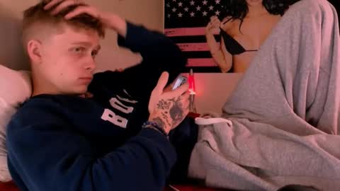 Snapshot of talkinghead7 chatting on 11-25-25, 03:12 Colin online show from 11-25-25, 03:12