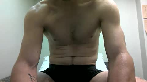 Snapshot of tallcockandhandsom chatting on 11-19-25, 07:58 tallcockandhandsom online show from 11-19-25, 07:58