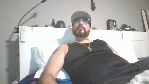 Snapshot of talllatino310 chatting on 12-17-25, 05:13 talllatino310 online show from 12-17-25, 05:13