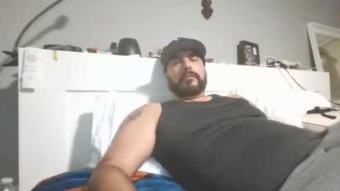 Snapshot of talllatino310 chatting on 12-20-25, 11:12 talllatino310 online show from 12-20-25, 11:12