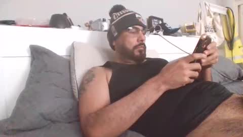 Snapshot of talllatino310 chatting on 01-12-26, 09:53 talllatino310 online show from 01-12-26, 09:53