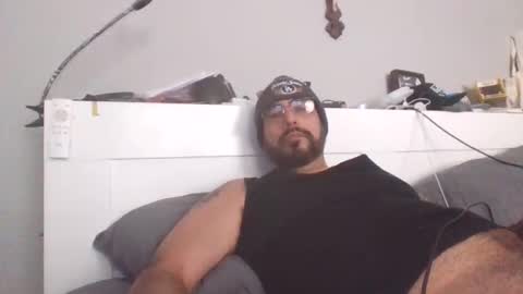 Snapshot of talllatino310 chatting on 01-13-26, 05:29 talllatino310 online show from 01-13-26, 05:29