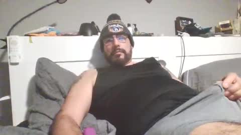 Snapshot of talllatino310 chatting on 01-16-26, 05:44 talllatino310 online show from 01-16-26, 05:44