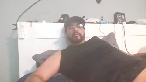 Snapshot of talllatino310 chatting on 02-13-26, 10:17 talllatino310 online show from 02-13-26, 10:17