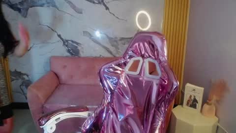 Snapshot of tamara_ch1 chatting on 10-02-25, 03:13 tamara_ch1 online show from 10-02-25, 03:13