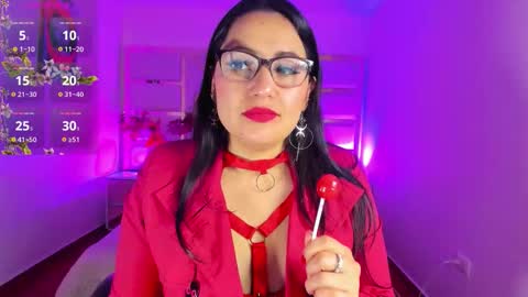 Snapshot of tamara_rouse1 chatting on 09-26-25, 04:49 tamara online show from 09-26-25, 04:49