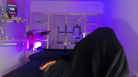 Snapshot of tamara_rouse1 chatting on 10-08-25, 05:05 tamara online show from 10-08-25, 05:05