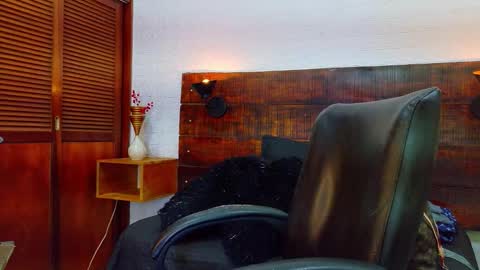    online show from 09-22-25, 06:54