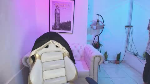 Tamara online show from 01-21-25, 03:04