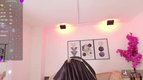 Tamara online show from 05-19-26, 03:35