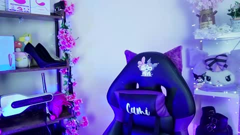 Snapshot of tamaracampell chatting on 02-20-25, 05:12 Cami 3 online show from 02-20-25, 05:12