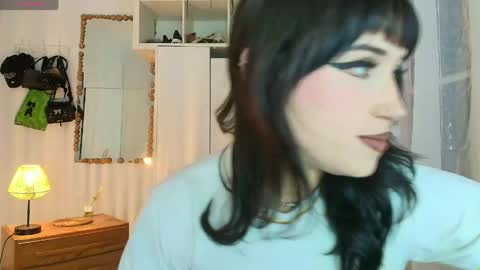 Snapshot of tamaracampell chatting on 05-07-26, 12:10 Cami 3 online show from 05-07-26, 12:10