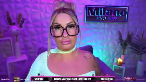 Snapshot of tamaramilano chatting on 07-05-26, 08:21 TamaraMilano online show from 07-05-26, 08:21