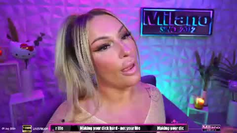 Snapshot of tamaramilano chatting on 07-09-26, 07:45 TamaraMilano online show from 07-09-26, 07:45