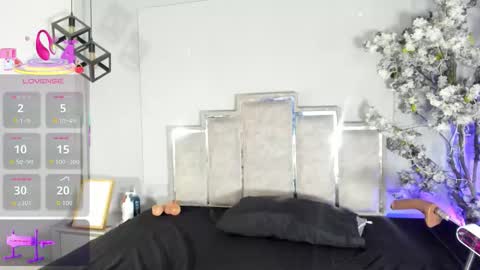 tamaramilleer online show from 01-10-26, 04:03