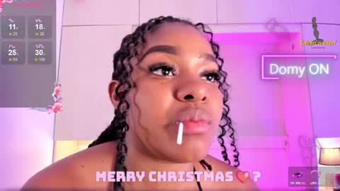 Snapshot of tamarazaki chatting on 12-26-24, 02:48 Tami online show from 12-26-24, 02:48