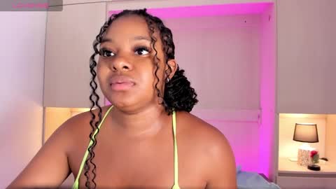 Snapshot of tamarazaki chatting on 01-03-25, 05:42 Tami online show from 01-03-25, 05:42