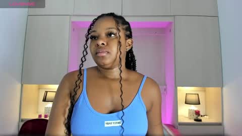 Snapshot of tamarazaki chatting on 01-07-25, 11:48 Tami online show from 01-07-25, 11:48