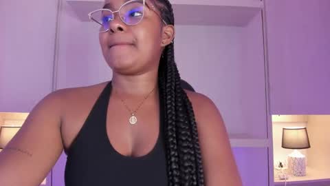 Snapshot of tamarazaki chatting on 10-01-25, 09:54 Tami online show from 10-01-25, 09:54