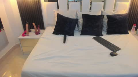 Snapshot of tamhy_ferrara chatting on 12-21-24, 08:21 Tamhy online show from 12-21-24, 08:21