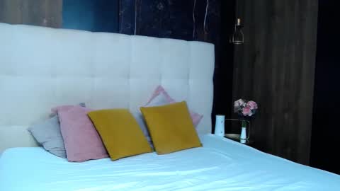 Snapshot of tamia_lou chatting on 09-11-25, 11:21 Tamia online show from 09-11-25, 11:21