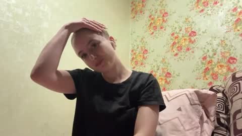 Karina online show from 04-16-26, 09:39