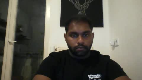 Snapshot of tamilpaiyan09 chatting on 07-01-26, 09:03 tamilpaiyan09 online show from 07-01-26, 09:03