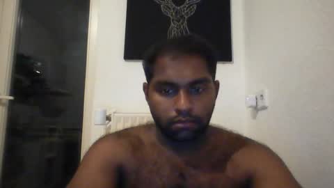 Snapshot of tamilpaiyan09 chatting on 07-18-26, 09:29 tamilpaiyan09 online show from 07-18-26, 09:29
