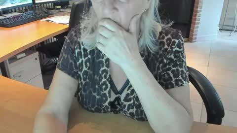 Tammy online show from 06-04-26, 07:36