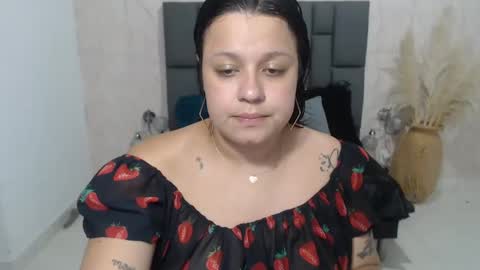 tammycooperr online show from 01-18-25, 02:58