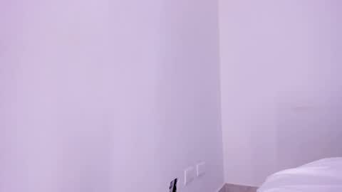 Snapshot of tamy_leen chatting on 02-12-25, 01:16 Tamy Leen online show from 02-12-25, 01:16