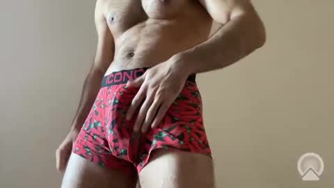 Snapshot of tanelure chatting on 10-29-25, 09:55 tanelure online show from 10-29-25, 09:55