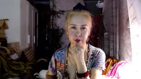 Milena online show from 11-13-25, 01:10