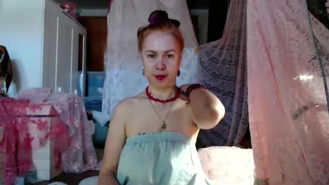 Milena online show from 03-30-26, 05:08