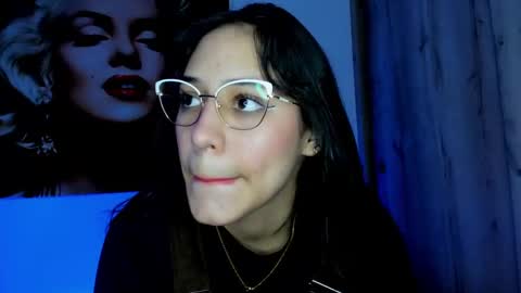 tania06 online show from 10-02-25, 01:18