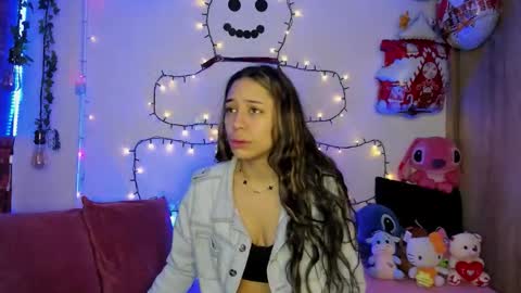 tania06 online show from 12-22-25, 01:08