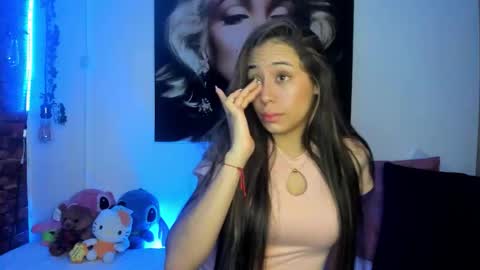 tania06 online show from 01-15-26, 01:59