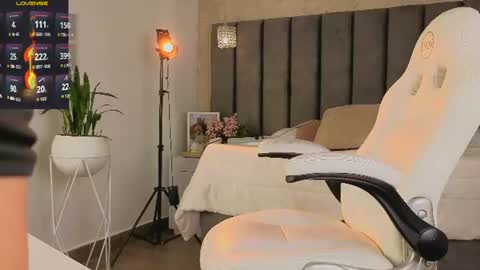 Tania Dias online show from 07-14-26, 07:30