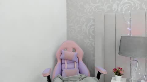 Snapshot of taniacarterr chatting on 02-10-25, 02:26 TaniaCarter online show from 02-10-25, 02:26