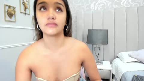 Snapshot of taniacarterr chatting on 09-10-25, 11:32 TaniaCarter online show from 09-10-25, 11:32