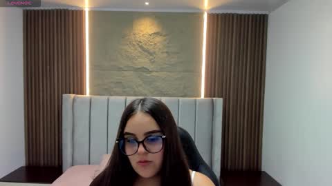 TANIA  online show from 02-17-26, 03:36