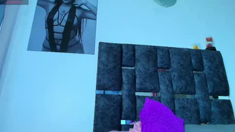 Snapshot of taniamilan chatting on 05-02-26, 07:46 Tania online show from 05-02-26, 07:46