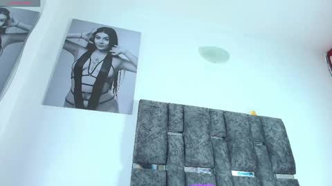 Snapshot of taniamilan chatting on 05-23-26, 08:07 Tania online show from 05-23-26, 08:07