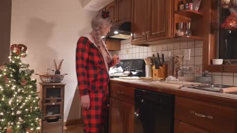 Snapshot of tantric_eden_ chatting on 12-14-24, 02:34 Lilith Eden sometimes Eve online show from 12-14-24, 02:34