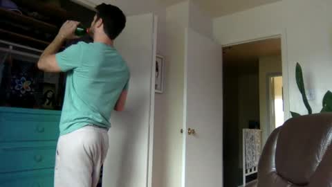 Dr. Love online show from 02-05-25, 09:29